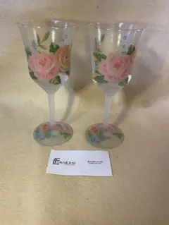 『ルチアーノ•フォルネリス』 花柄ガラスワイングラス