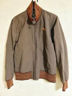 美品　　プーマ