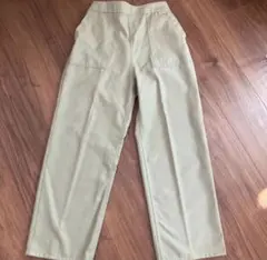 未使用　coca カーキ　パンツ