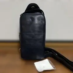 新品未使用 ネイビー 本革 ショルダーバッグ ボディバッグ