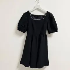 apres jour パールデザインスクエアネックワンピ　黒　ミニワンピース