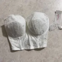 Triumph ブライダルインナー F65 ビスチェ