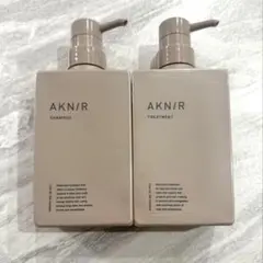 新品未開封　アクニー AKNIR 梨花 薬用シャンプー&トリートメントセット