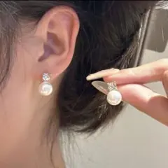 パール クリスタル スタッドピアス 上品 パール風 シルバー ホワイト 結婚式
