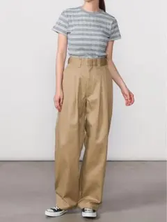 THE SHINZONE TOMBOY PANTS ベージュ　36のサムネイル