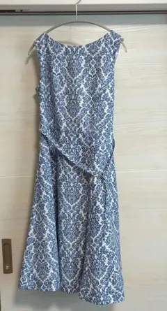 ナチュラルビューティベーシック ゴブランプリントブッチャーワンピース M