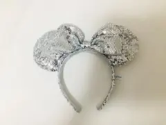 ディズニー カチューシャ スパンコール シルバーのサムネイル