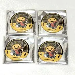 メメントリ　まねきねこ　缶バッジ　うた　じおる　そろもん　あすた メメントリ まねきねこ そろもん 缶バッジ - メルカリ