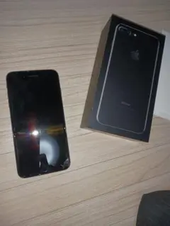 Apple iPhone 7 256GB ブラック 画面ひび割れあり