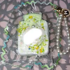 CC 香水ボトル型 スクイーズ