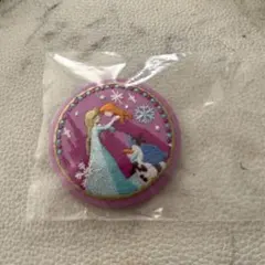 ディズニー　刺繍缶バッジ　アナと雪の女王　アナ雪　エルサ　アナ　オラフ