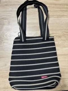 Item thumbnail for item 1114b909-6d54-4d79-882c-f171907eb919