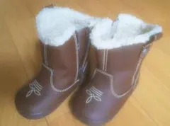 OshKoshショートブーツ