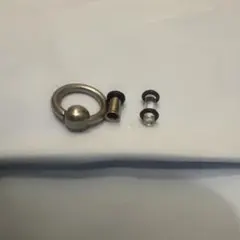 10gか8gゲージ不明ボディピアス