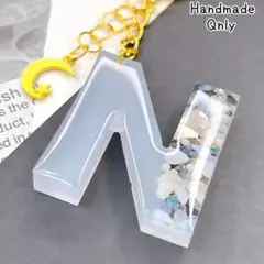 Item thumbnail for item 4b80cca8-e7bf-40c0-86d5-38cb8be0ff3b