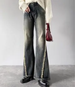 mily bilet サイドフリンジ使いヴィンテージ風デニムフレアパンツ