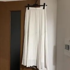 UNTITLED グレージュ　ロングスカート　Sのサムネイル