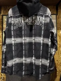 SUPREME シャツ