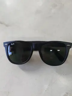 Ray-Ban Wayfarer サングラス
