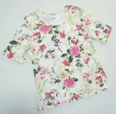 INGEBORG インゲボルグ 半袖　カットソー　花柄のサムネイル