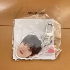 トレジャー顔アクキー　ジフン