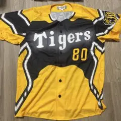 阪神タイガース　岡田監督　ユニフォーム　S 阪神タイガース 岡田彰布監督 ユニフォーム Sサイズ - メルカリ