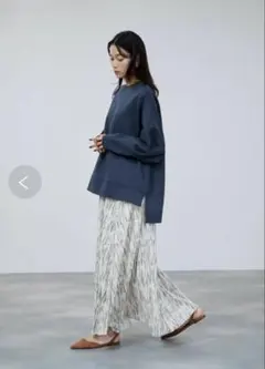 ニュアンス柄プリーツスカート