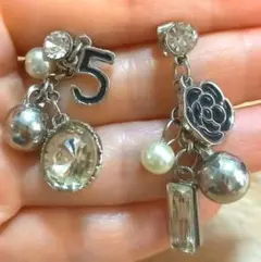 ヴィンテージ　ピアス