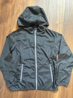 ユニクロ黒パーカー140アウターGU無印良品GAPグローバルワークcoca上着