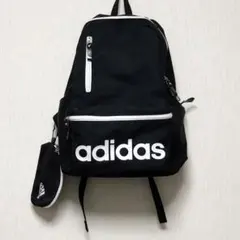 アディダス・リュック黒