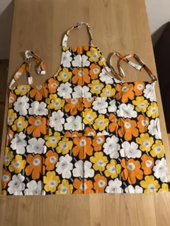 マリメッコ エプロン　ウニッコ　廃盤品レア