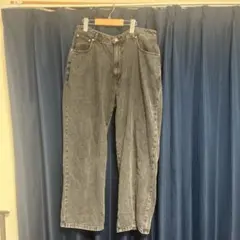 ダークグレー ストレートデニム