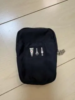 MARY QUANT 黒色　ポーチ 花柄