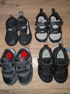 キッズスニーカー　4足セット