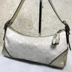 COACH コーチ 3603 アクセサリーポーチ シグネチャー柄 白色×金色