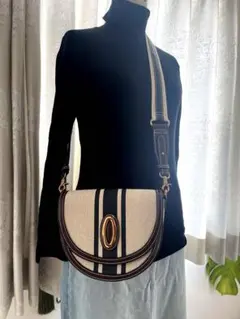 Item thumbnail for item 88e41158-bc8b-43dd-9ccc-49b5edb3c12e