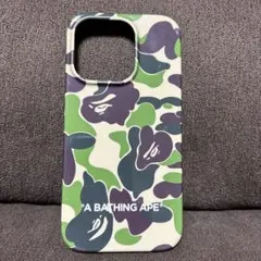 A BATHING APE カモフラージュ iPhone 14 Pro ケース