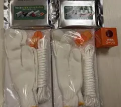 【新品未使用品】非常用持ち出しセット 防災グッズ：軍手：ロープ：笛：ローソクなどのサムネイル