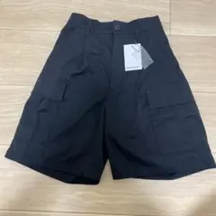 新品タグ付き　モーメント　カーゴショートパンツ 黒　M