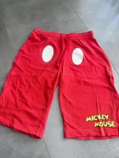 ミッキーマウス 赤　ハーフパンツ