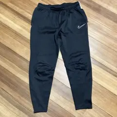 Nike ブラックジャージパンツ