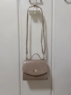 ショルダーバッグ（ベージュ）