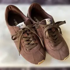 Item thumbnail for item cd27ba43-29e2-4b0d-b9f4-237a1c349441