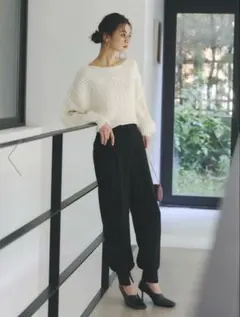 【新品タグ付】anuans ピンタックジョガーパンツ