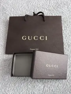 GUCCI ショッピングバッグとギフトボックスセット