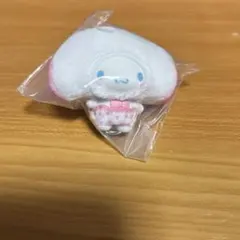 【新品未使用】サンリオ　ちびっとも　おかず　シークレットキーホルダーシナモロール