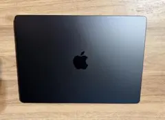 極美品 MacBook Pro M5 16GB 512GB 充放電8回14インチ 極美品 MacBook Pro M5 16GB 512GB 充放電8回14インチ - メルカリ