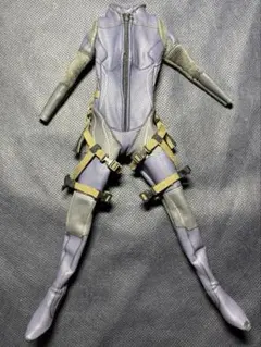 1/6 ホットトイズ ジル・バレンタイン バイオハザード5 バトルスーツのみ