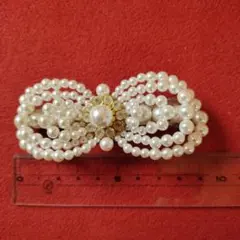 パールリボン型ヘアアクセサリー　バレッタ