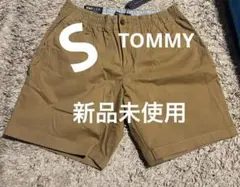 新品未使用　TOMMYHILFIGER ベージュ ショートパンツ